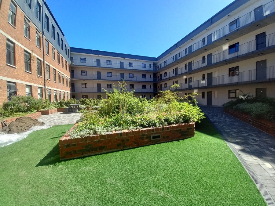 1 Bedroom Property for Sale in Thornton Western Cape